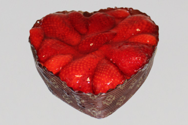 Erdbeer-Herz-Torte